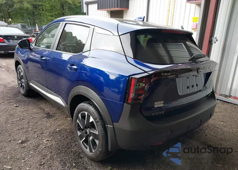 2025 Nissan Kicks Sv Intelligent Awd z USA, uszkodzony, nr VIN 3N8AP6CB9SL409219